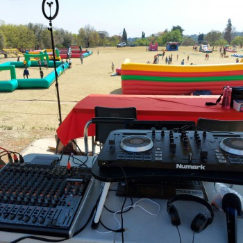 Robin Hills Primary School Sports Fun Day
